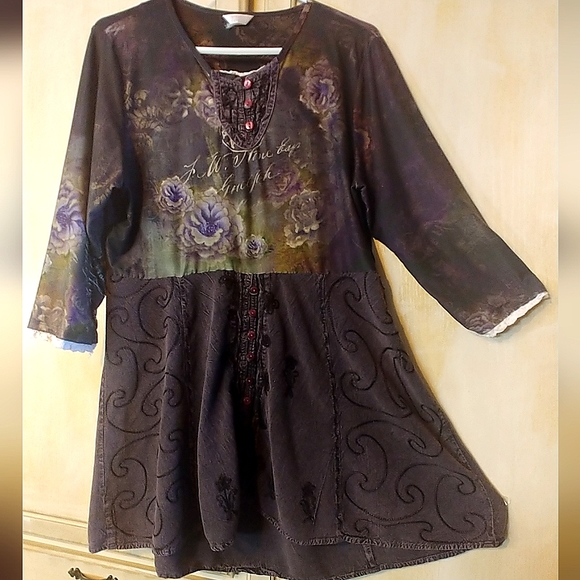 🌷Up Cycled Women's Tunic🌷 - Picture 1 of 6